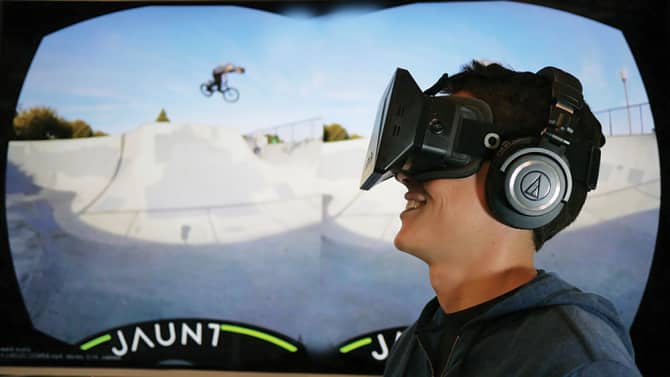 VR Tech - Virtual Reality Experience